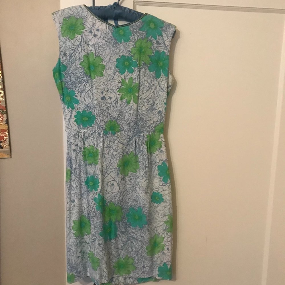 Vintage-1950s-Cotton Floral Shift Dress-Small